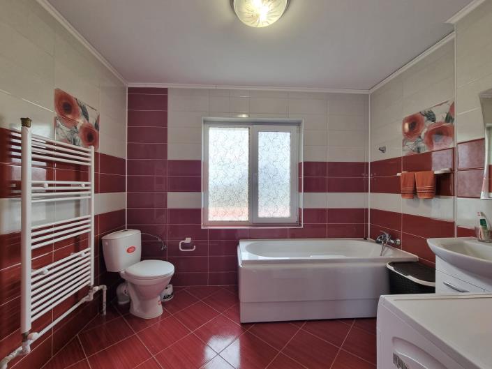 Image No.35-5 Bed House/Villa for sale