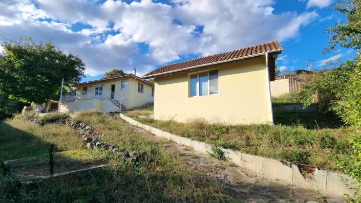 Image No.2-4 Bed House/Villa for sale