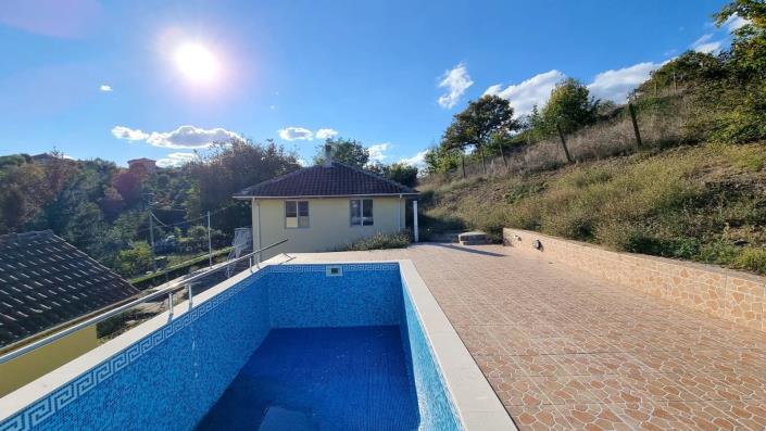 Image No.3-4 Bed House/Villa for sale