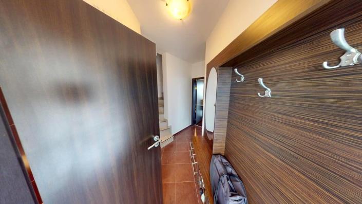 Image No.5-2 Bed Townhouse for sale