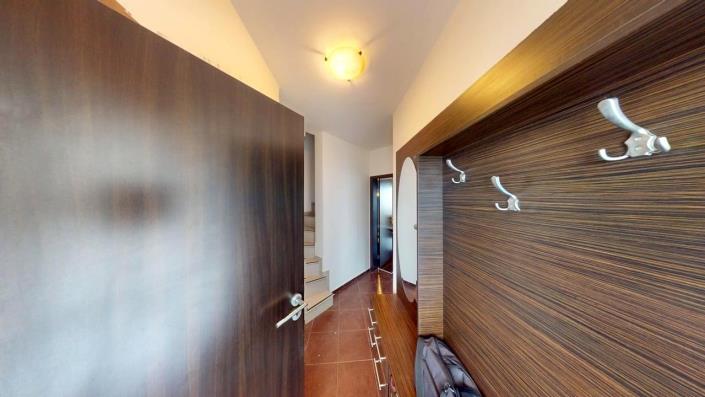 Image No.6-2 Bed Townhouse for sale