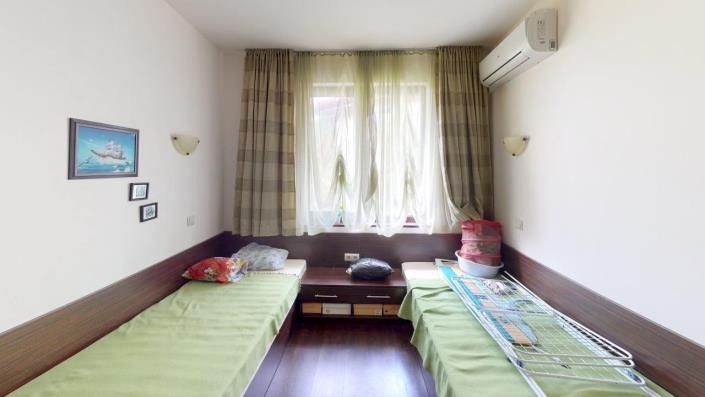 Image No.35-2 Bed Townhouse for sale