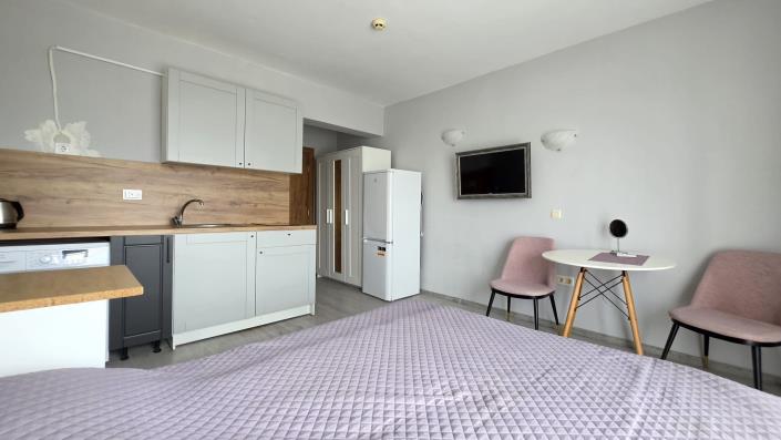 Image No.2-Studio for sale