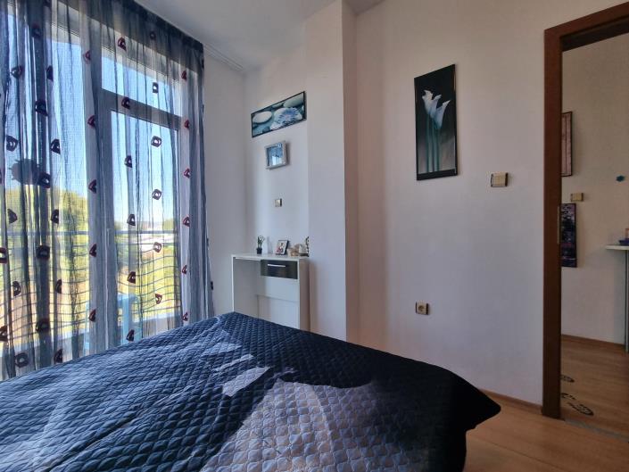 Image No.10-2 Bed Apartment for sale