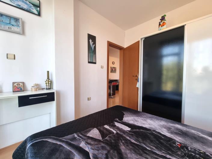 Image No.18-2 Bed Apartment for sale