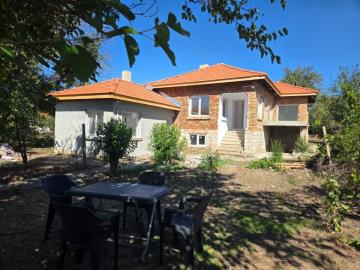 1 - Varna, Country House