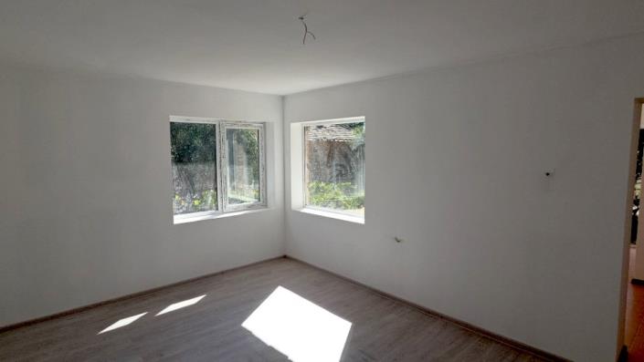 Image No.13-3 Bed Country House for sale
