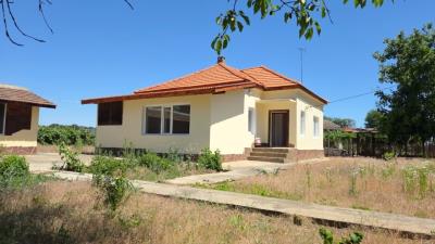 1 - Dobrich, Country House