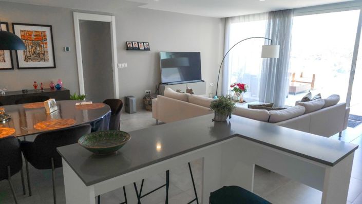Image No.22-4 Bed Penthouse for sale