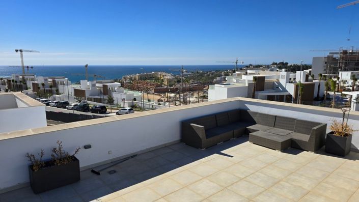 Image No.32-4 Bed Penthouse for sale