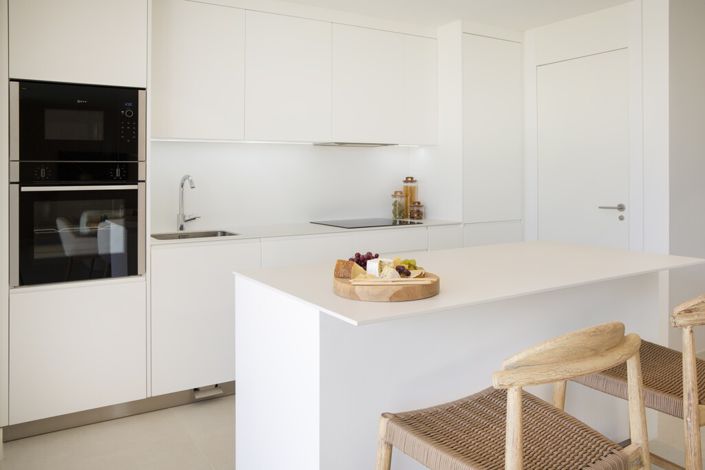Image No.2-2 Bed Property for sale