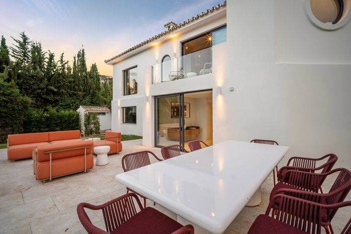 Image No.33-4 Bed Villa for sale
