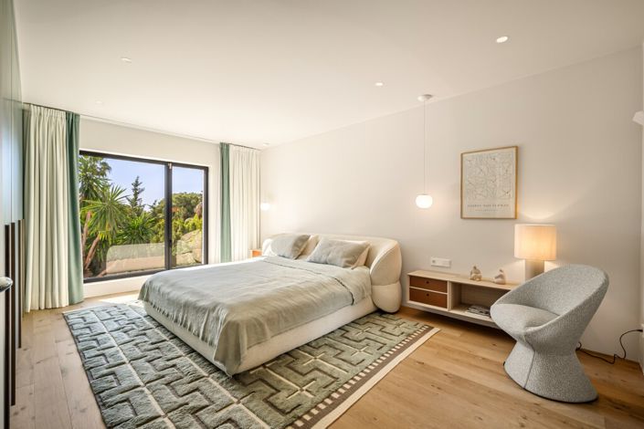 Image No.5-4 Bed Villa for sale