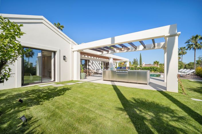 Image No.31-4 Bed Villa for sale