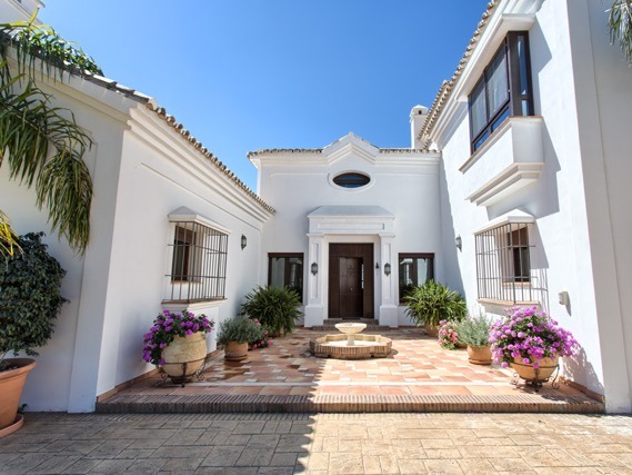 Image No.41-5 Bed Villa for sale