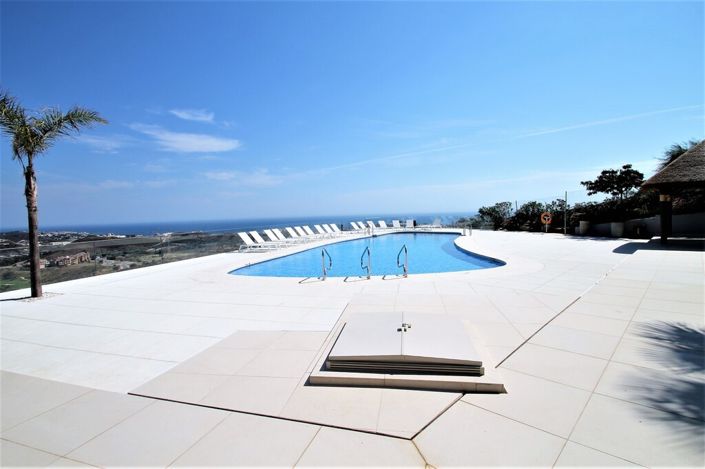 Image No.28-2 Bed Property for sale