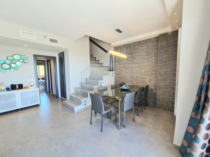 Image No.5-2 Bed Property for sale