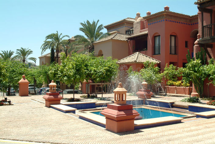 Image No.29-3 Bed Property for sale