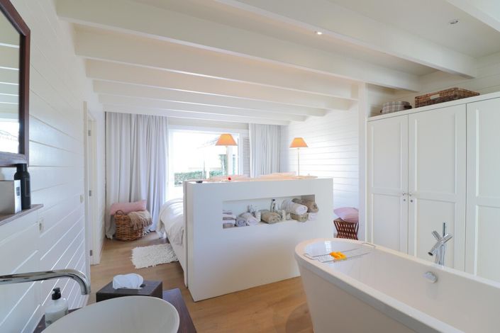 Image No.4-4 Bed Villa for sale