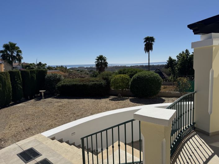 Image No.12-5 Bed Villa for sale