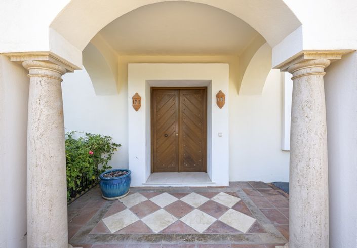 Image No.31-5 Bed Villa for sale