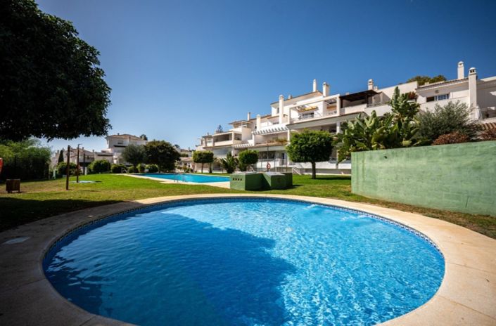 Image No.23-3 Bed Property for sale