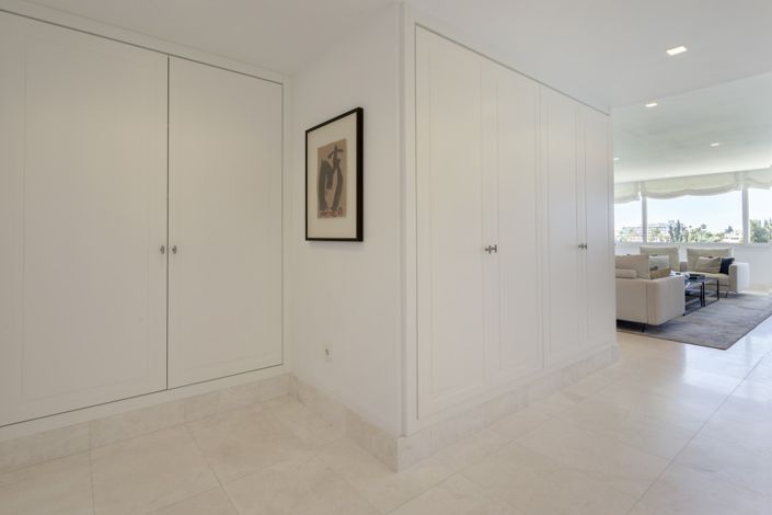 Image No.12-2 Bed Apartment for sale