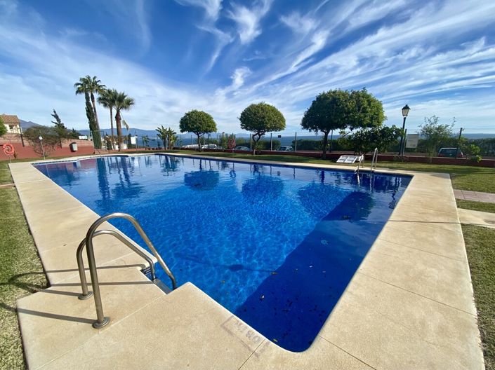 Image No.32-3 Bed Apartment for sale