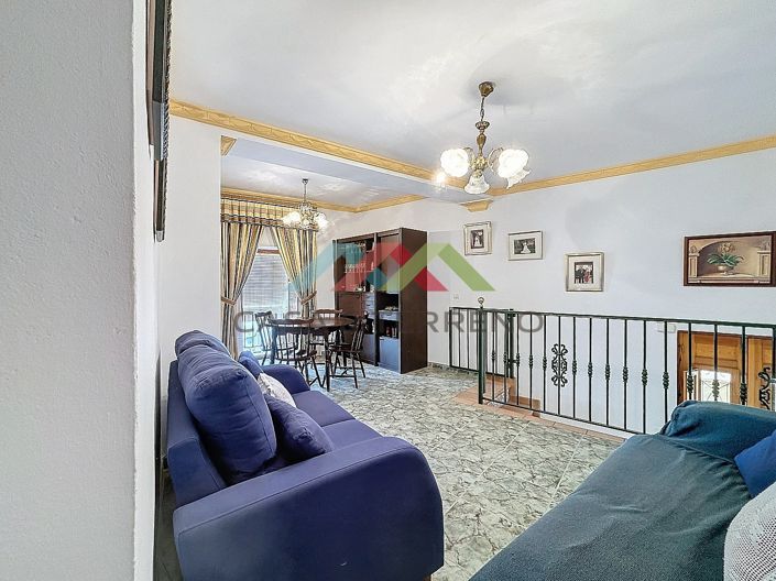 Image No.16-4 Bed Townhouse for sale