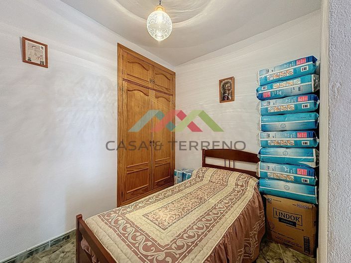 Image No.19-4 Bed Townhouse for sale
