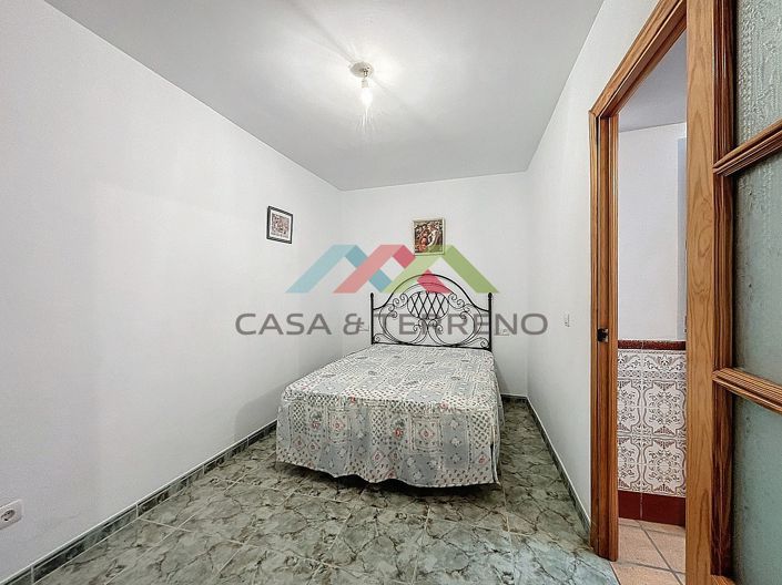 Image No.8-4 Bed Townhouse for sale