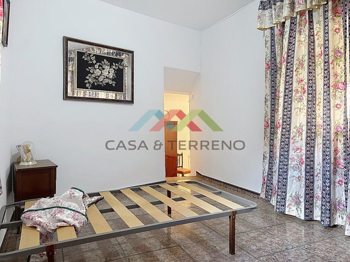 Image No.9-3 Bed Townhouse for sale