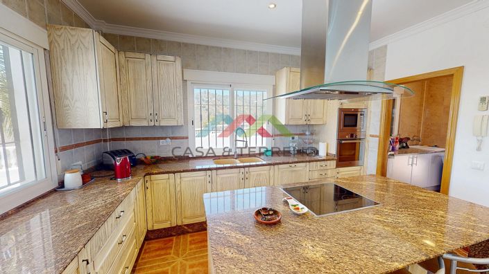 Image No.11-4 Bed Villa for sale