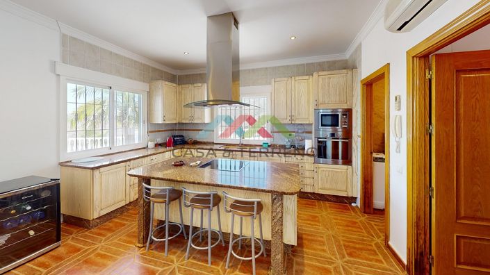 Image No.16-4 Bed Villa for sale