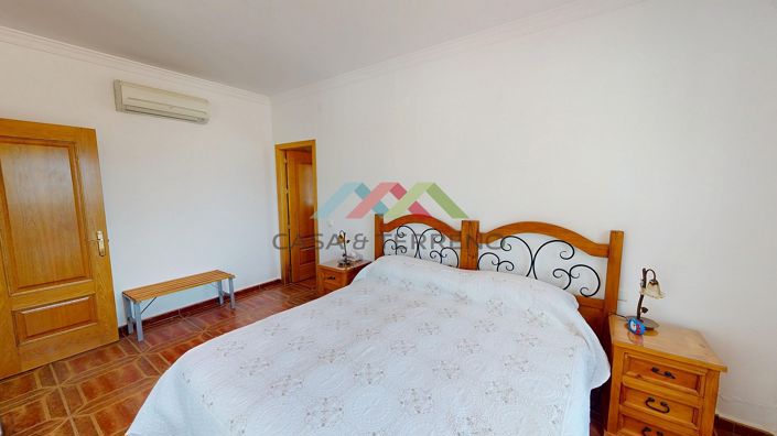 Image No.19-4 Bed Villa for sale