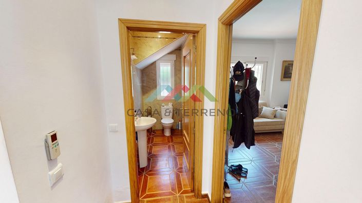 Image No.22-4 Bed Villa for sale