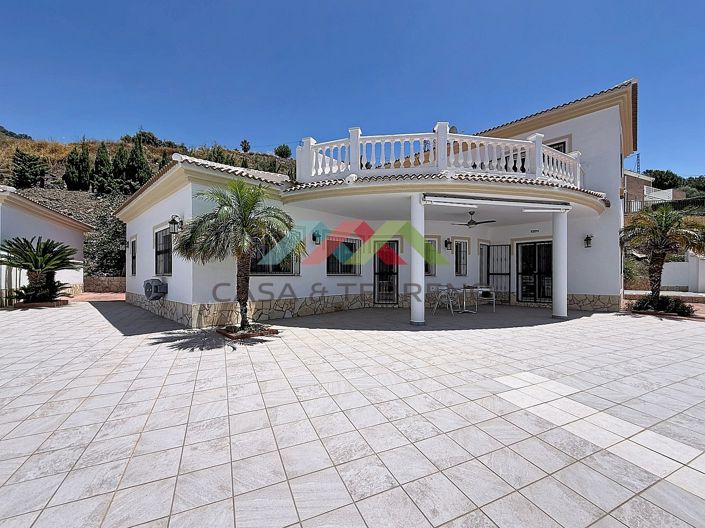 Image No.3-4 Bed Villa for sale
