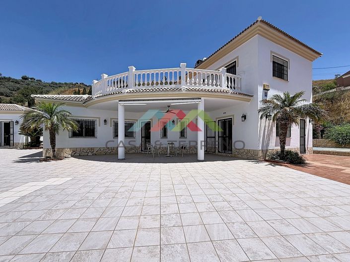 Image No.37-4 Bed Villa for sale