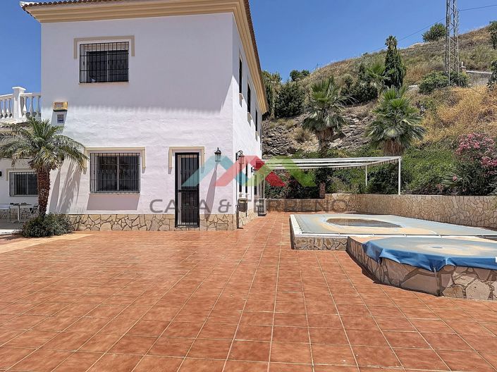 Image No.39-4 Bed Villa for sale