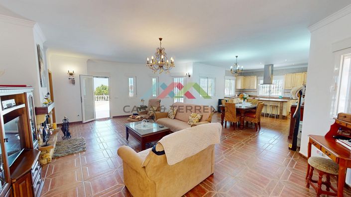 Image No.6-4 Bed Villa for sale