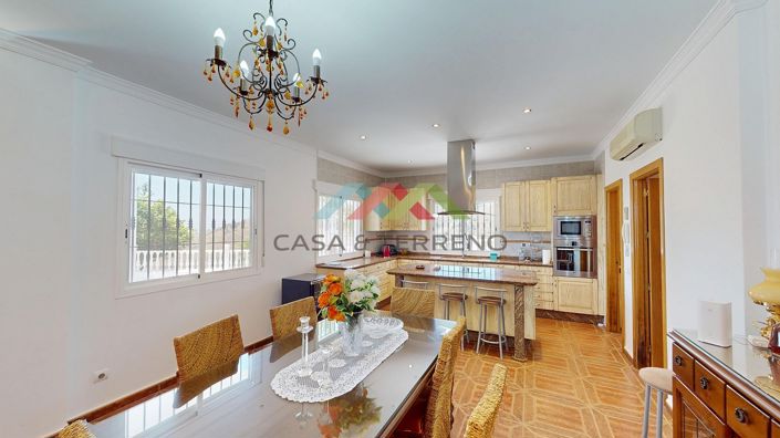 Image No.9-4 Bed Villa for sale