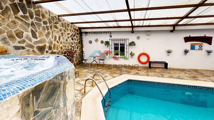 Image No.2-Villa de 3 chambres à vendre à Sayalonga