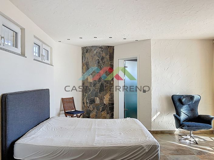 Image No.18-3 Bed Villa for sale