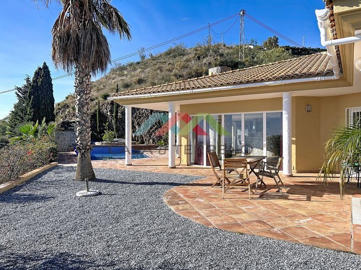 Image No.29-3 Bed Villa for sale