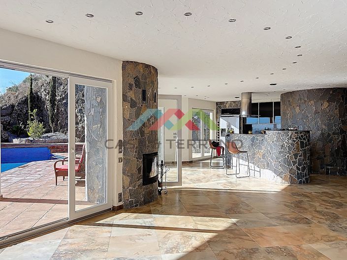 Image No.7-3 Bed Villa for sale