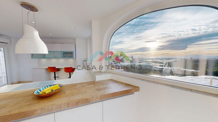 Image No.16-4 Bed Villa for sale
