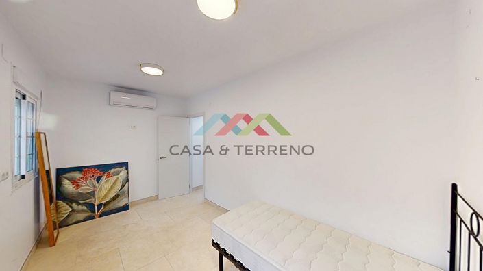 Image No.23-4 Bed Villa for sale