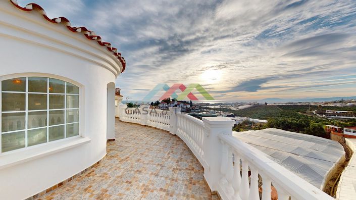 Image No.34-4 Bed Villa for sale