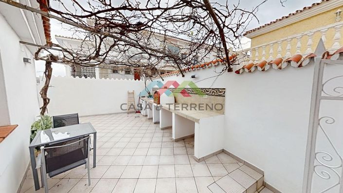 Image No.41-4 Bed Villa for sale