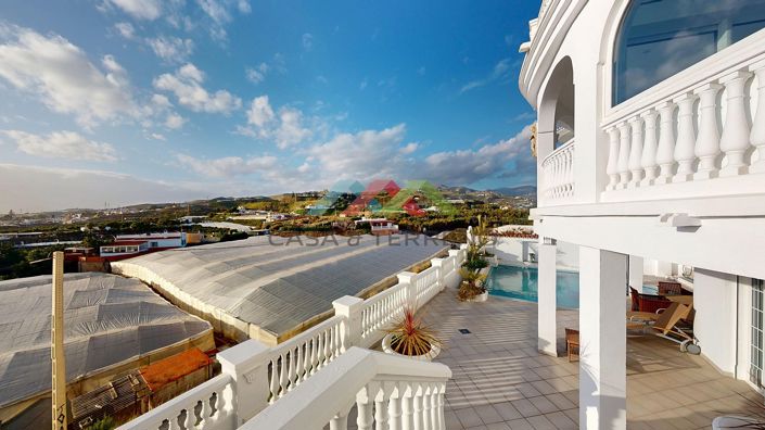 Image No.42-4 Bed Villa for sale